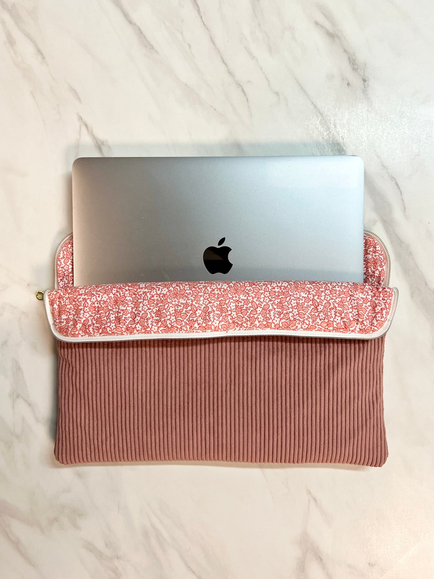 Corduroy Laptop Sleeve - Pink