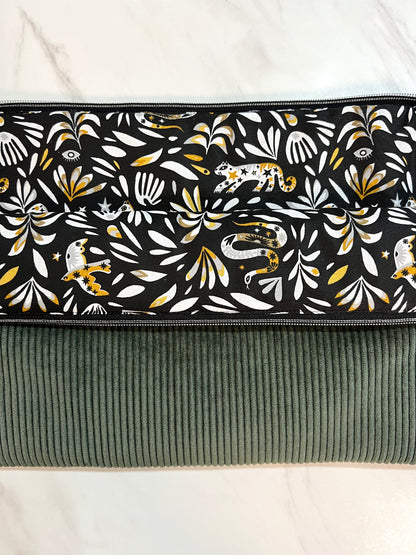 Corduroy Laptop Sleeve - Khaki Green