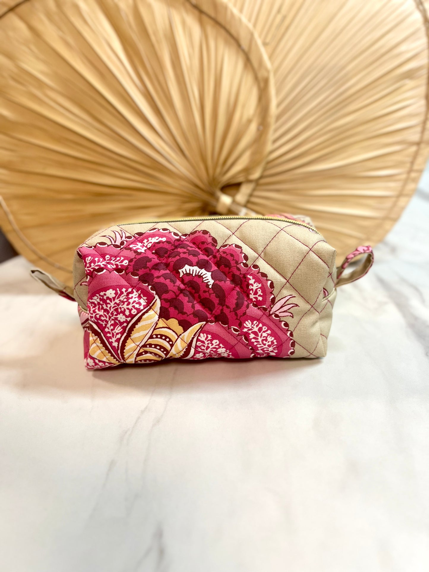 Flora toiletry bag